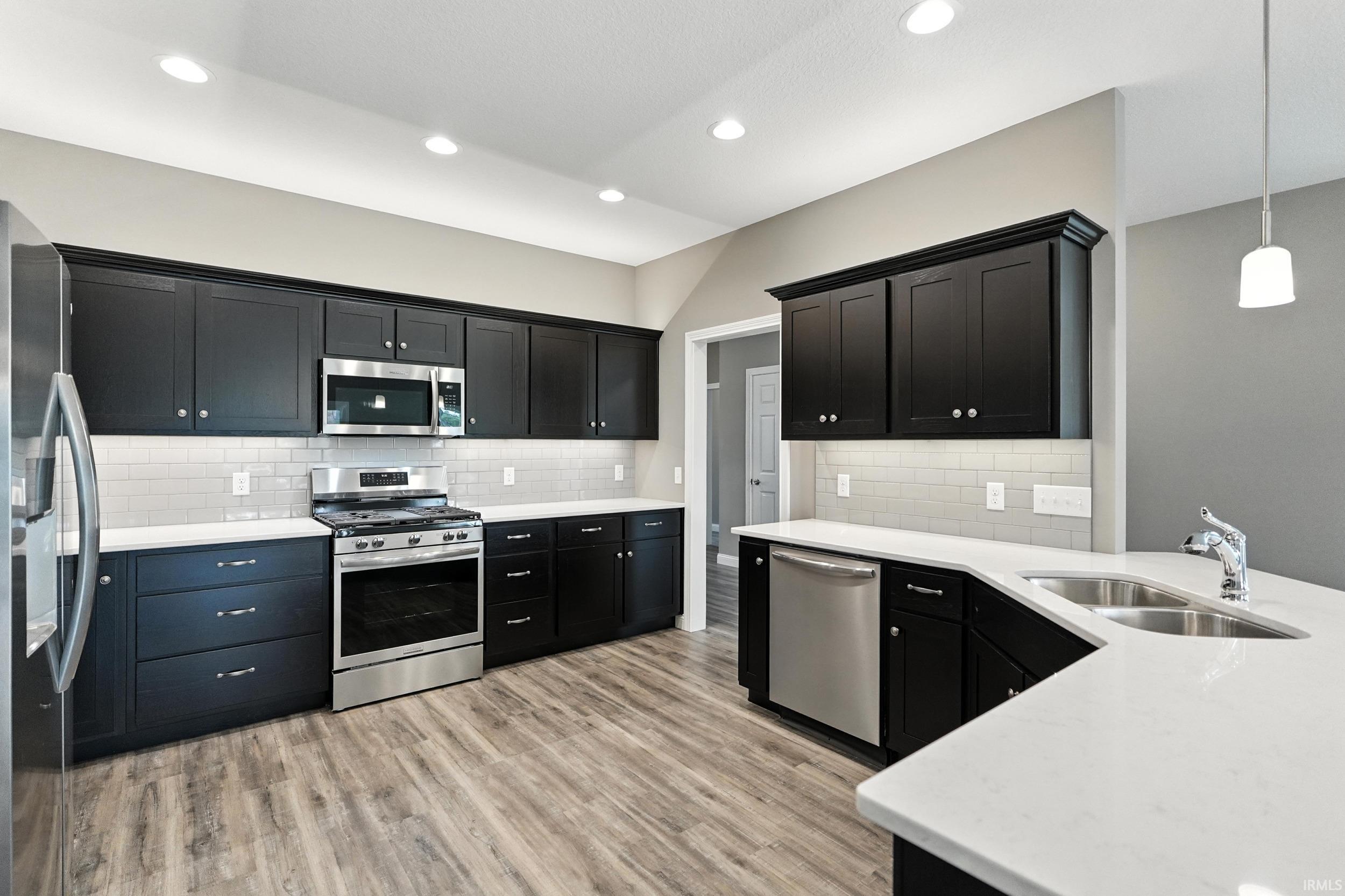 846 Koehler Place Fort Wayne, IN 46818 - Photo 6 of 36