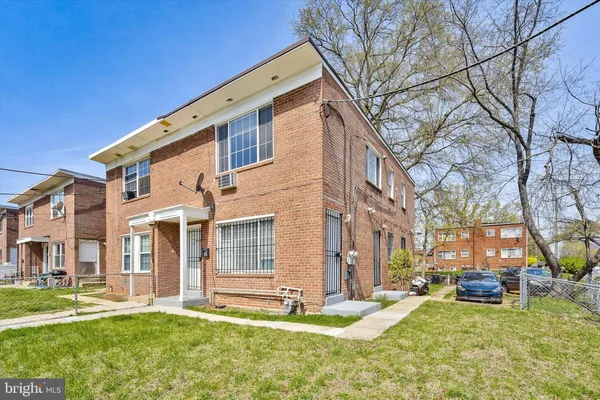 $1,395 | 1244 Savannah Place Southeast, Unit B, Washington, DC 20032