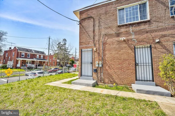 $1,395 | 1244 Savannah Place Southeast, Unit B, Washington, DC 20032