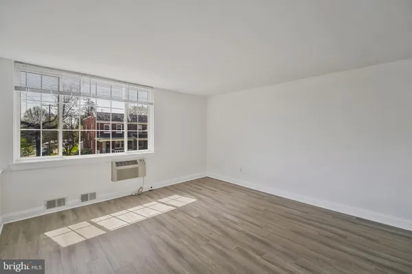 $1,395 | 1244 Savannah Place Southeast, Unit B, Washington, DC 20032