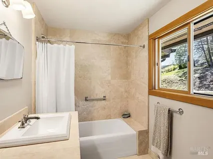 $9,200,000 | 73001 Covelo Road, Covelo, CA 95428