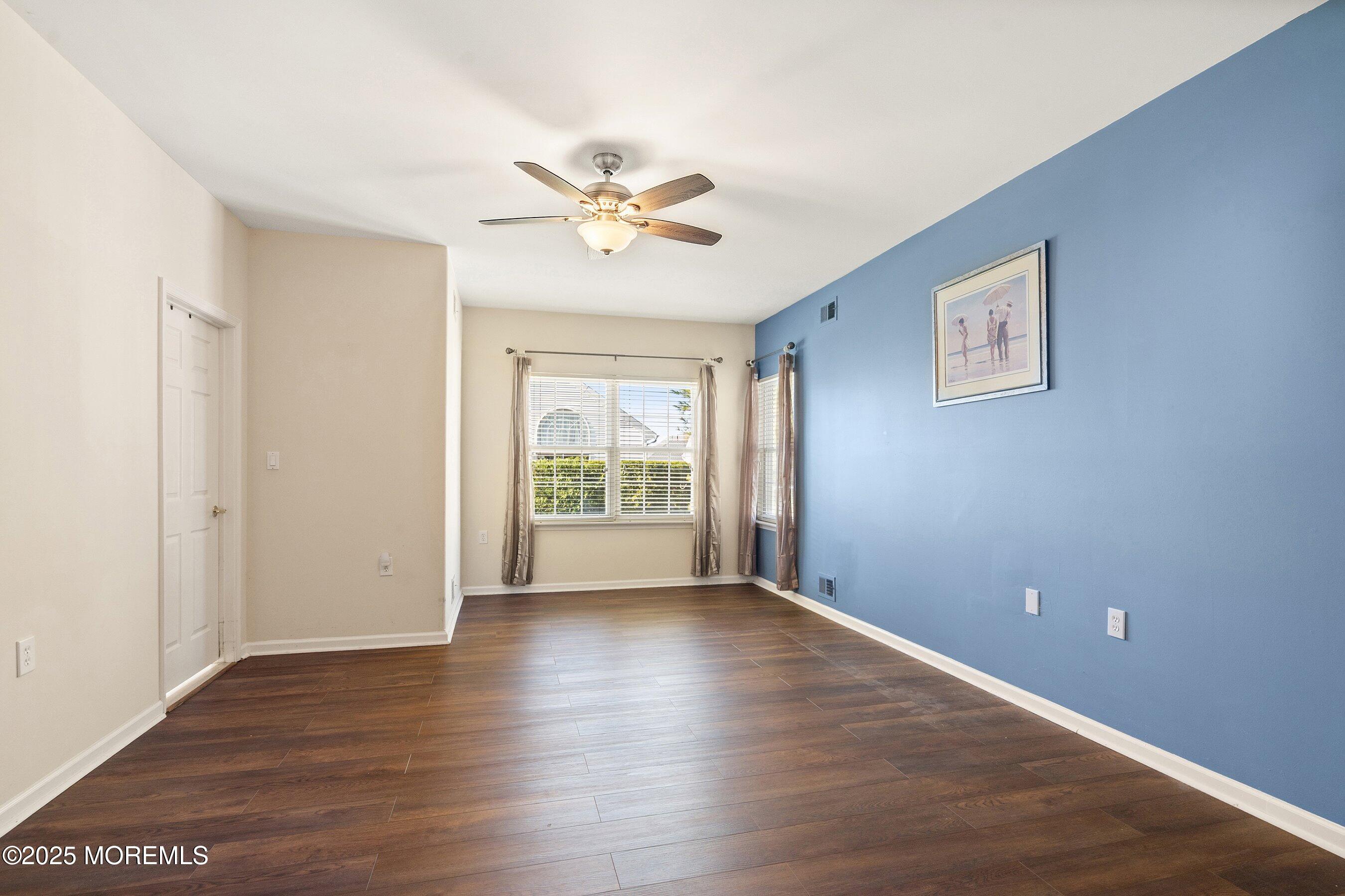 71 Eleanor Road Manchester Township, NJ 08759 - Photo 5 of 52 17-Bed 2