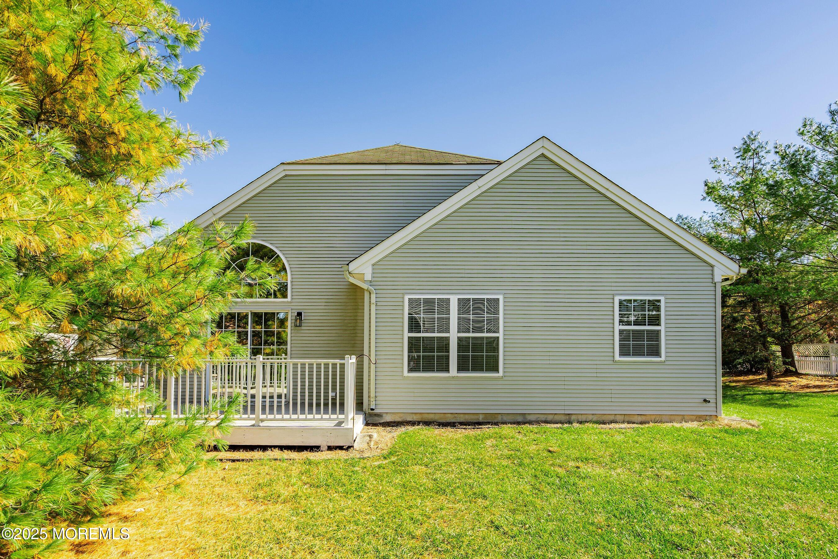 71 Eleanor Road Manchester Township, NJ 08759 - Photo 9 of 52 27-Back