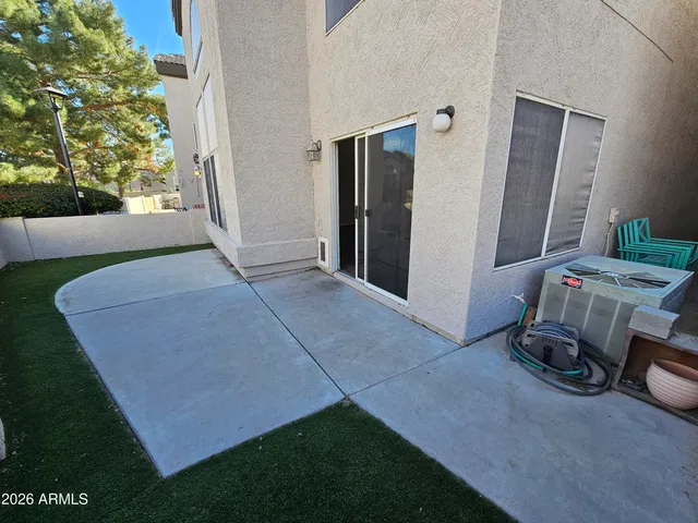 $2,200 | 1142 West Sandy Banks, Gilbert, AZ 85233