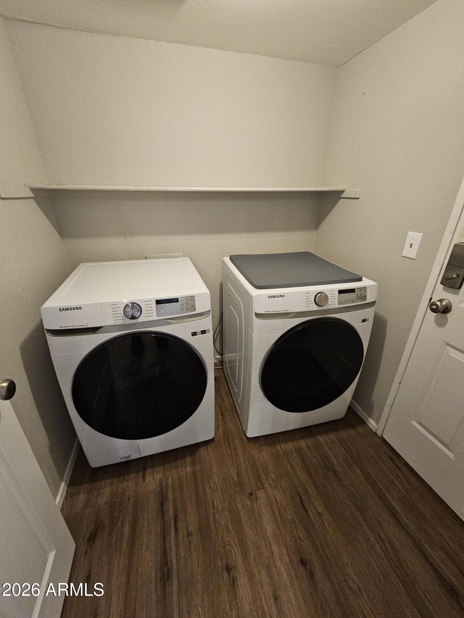 1142 West Sandy Banks Gilbert, AZ 85233 - Photo 9 of 20 1142 Laundry