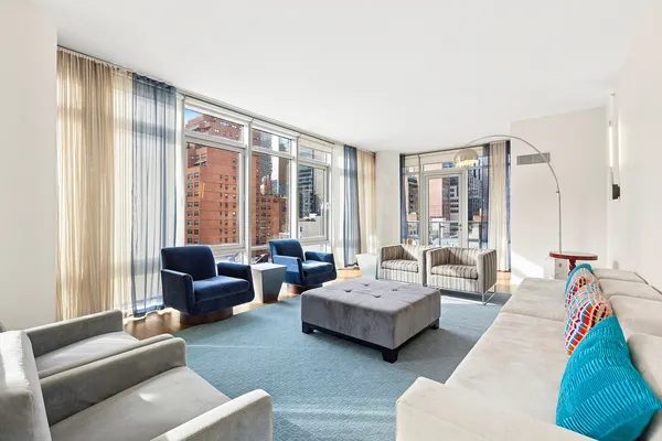 $16,500 | 310 East 53rd Street, Unit 8C | Midtown East