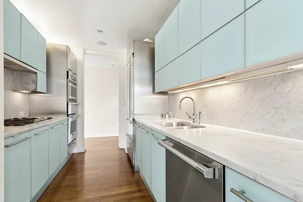 $16,500 | 310 East 53rd Street, Unit 8C | Midtown East