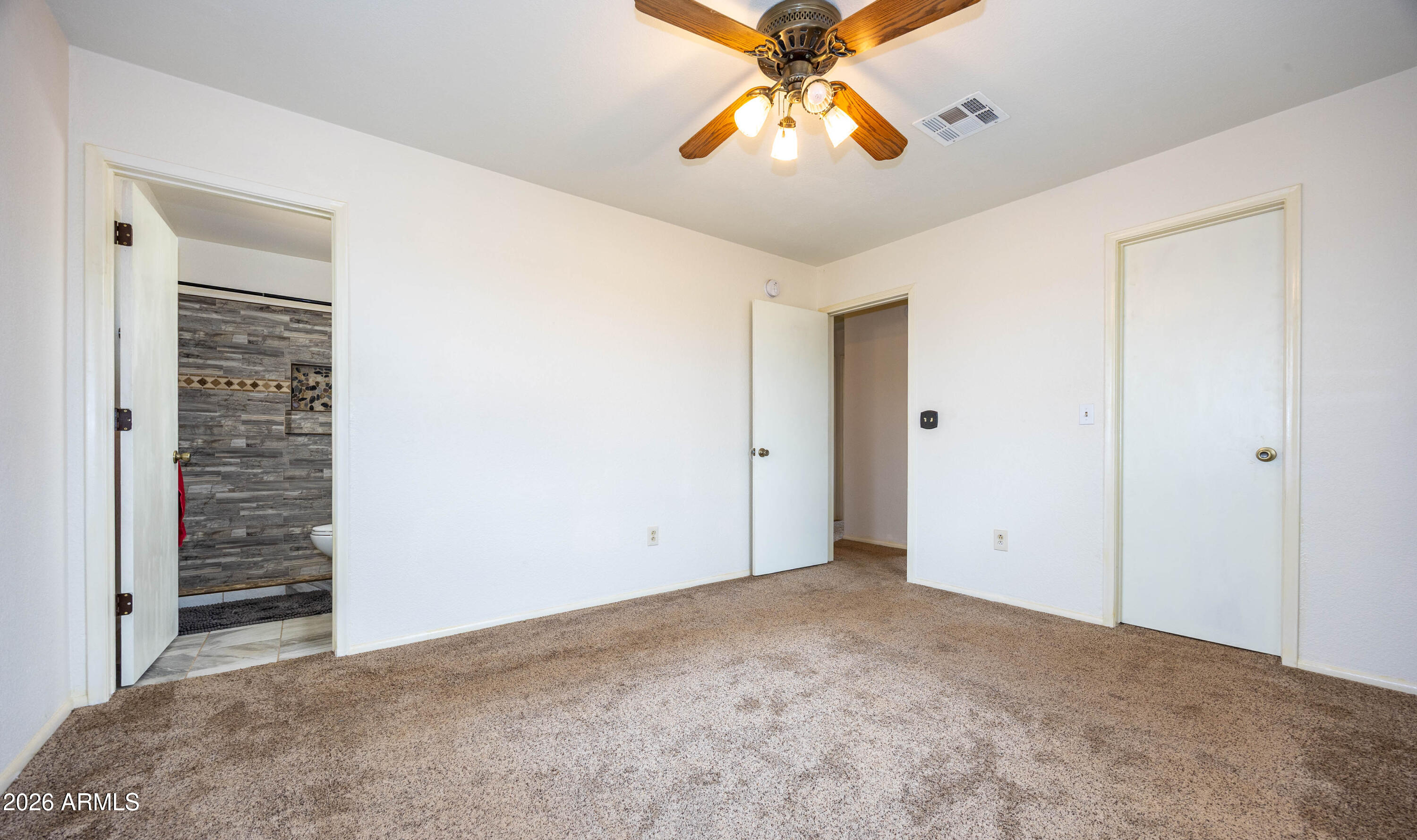 8169 East Larson Road Hereford, AZ 85615 - Photo 17 of 19