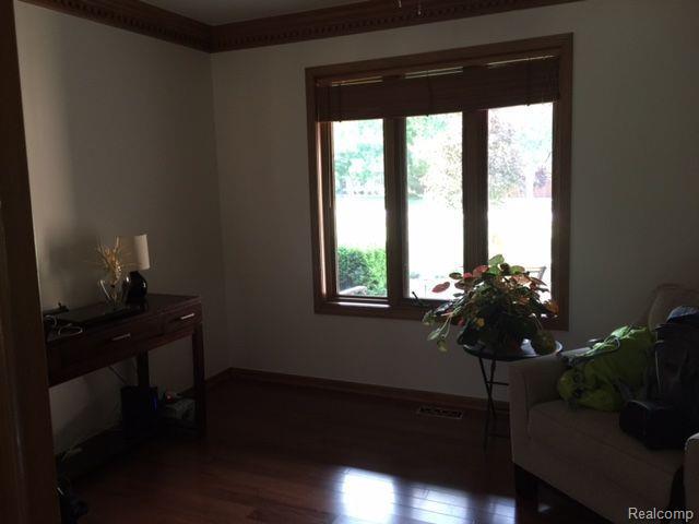 165 Kalhaven Road Rochester Hills, MI 48307 - Photo 22 of 26