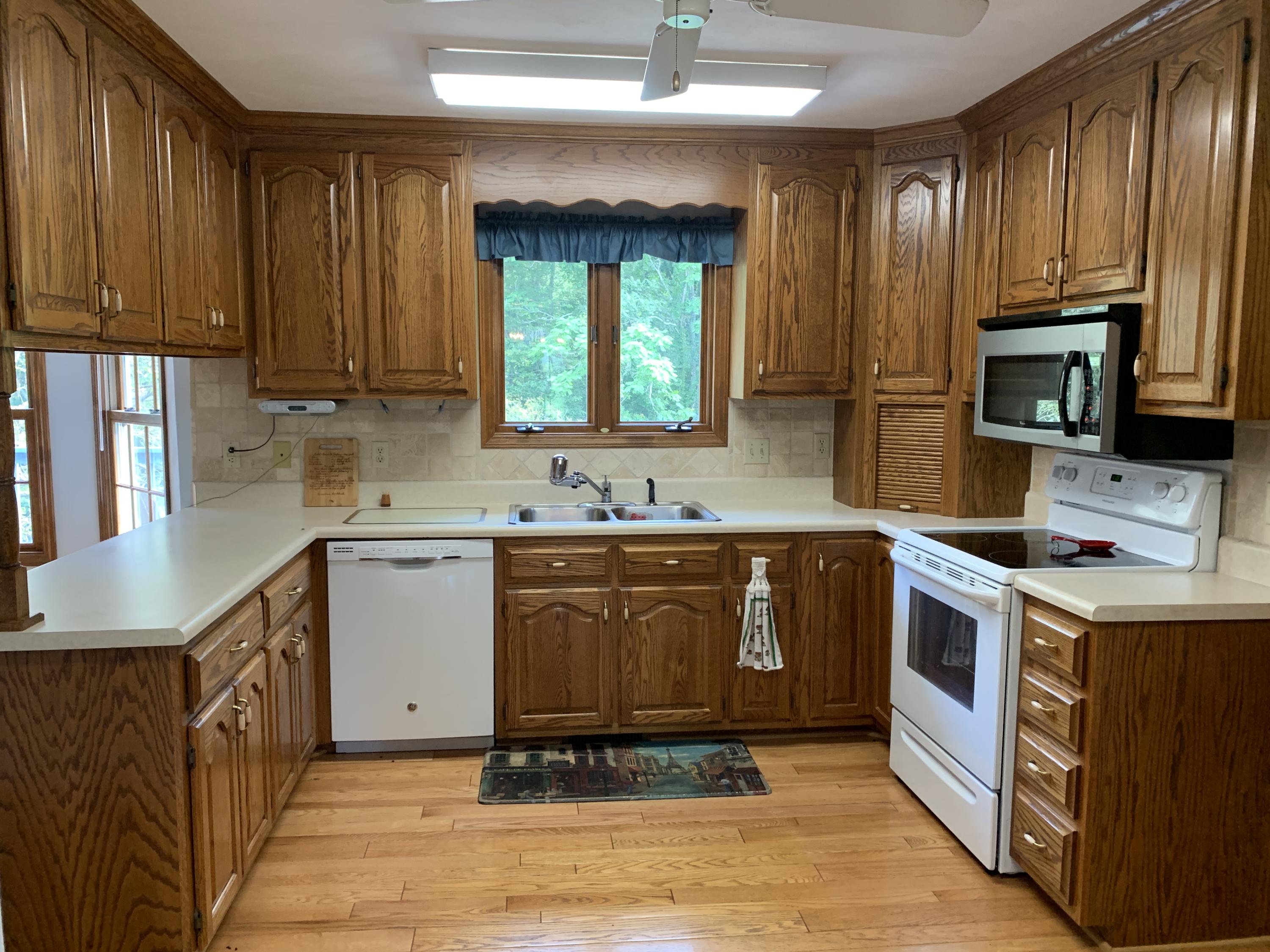 338 Teel Brooke Road Rocky Mount, VA 24151 - Photo 5 of 55 5 Kitchen (1)