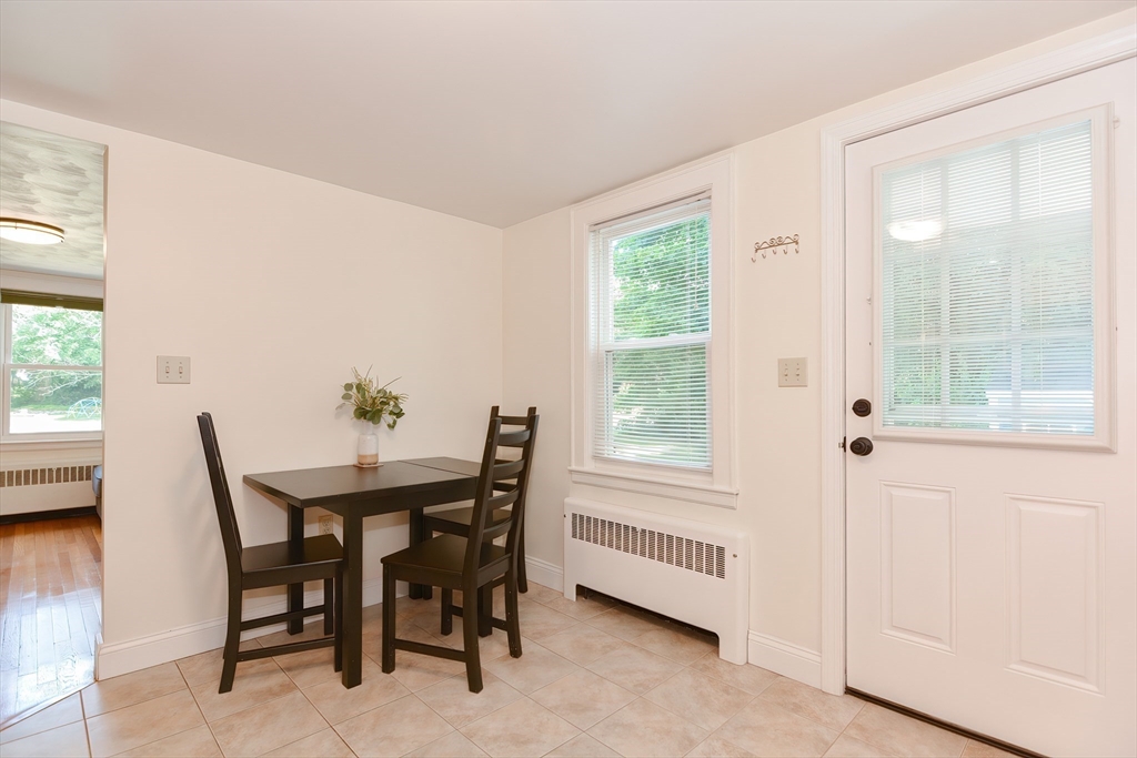 140 Lincoln Road Walpole, MA 02081 - Photo 7 of 35 Gallery Image 7
