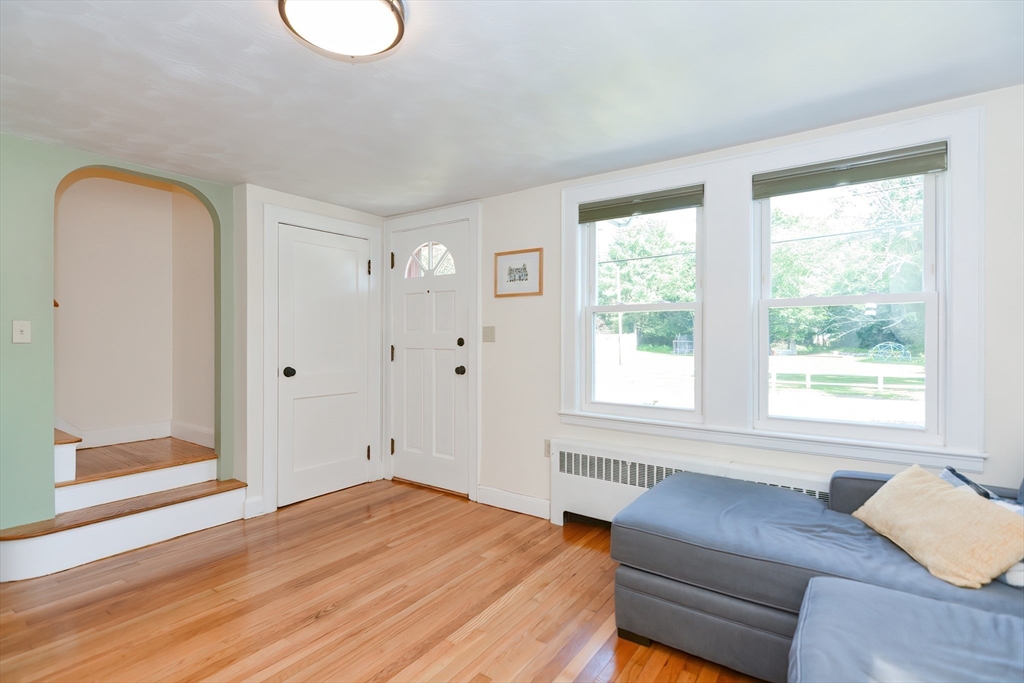 140 Lincoln Road Walpole, MA 02081 - Photo 10 of 35 Gallery Image 10