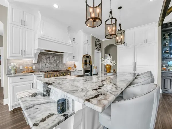 $1,075,000 | 162 Pinnacle Peak Lane, Weatherford, TX 76087