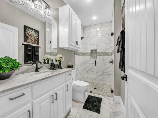 $1,075,000 | 162 Pinnacle Peak Lane, Weatherford, TX 76087