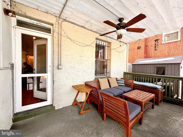 $2,800 | 1412 A Street Southeast, Unit 2, Washington, DC 20003