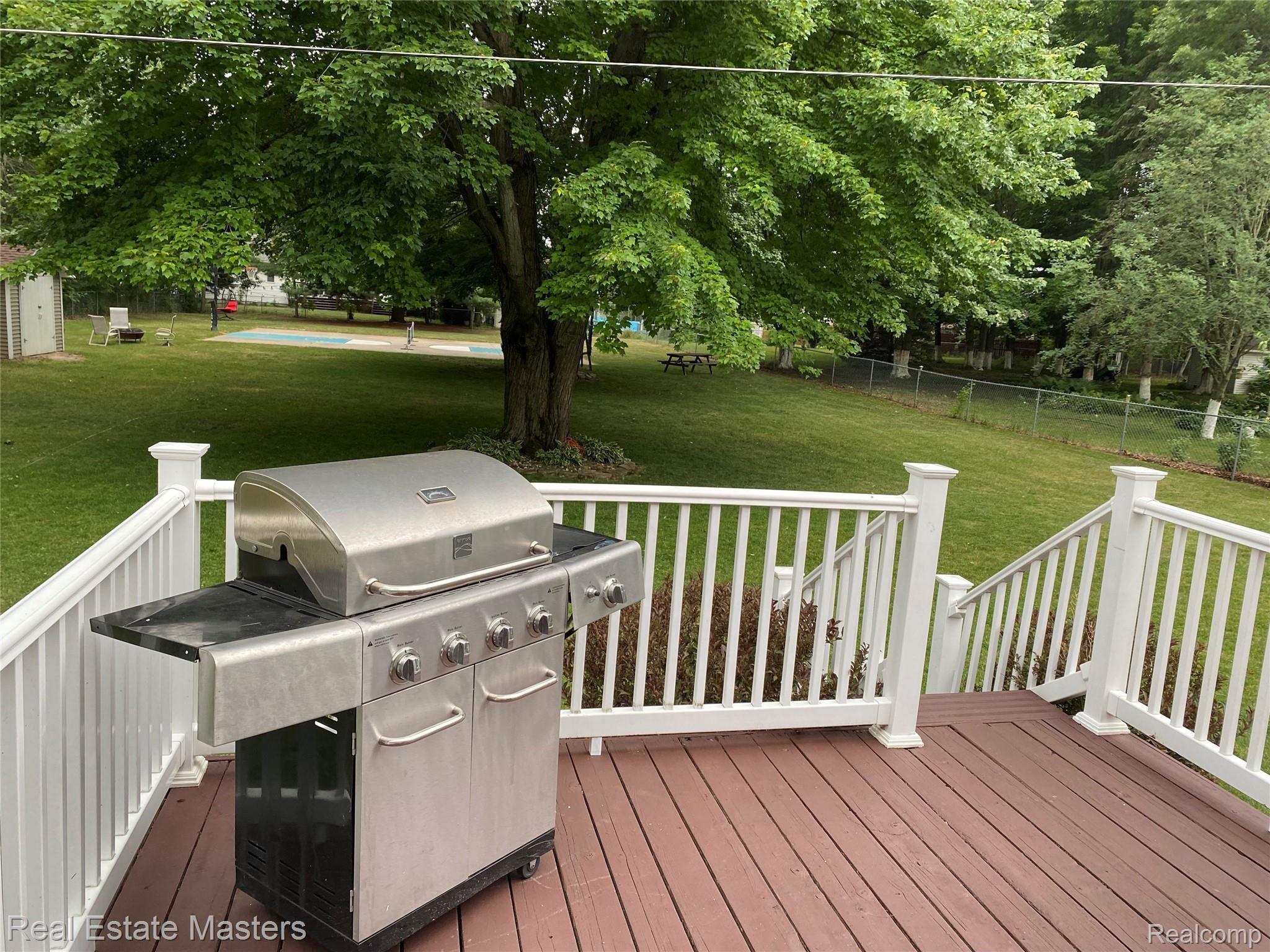 4255 Peck Road Port Huron, MI 48060 - Photo 17 of 20 p2.jpg
