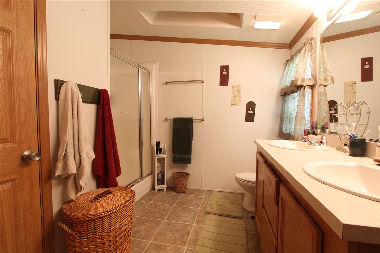 3806 Shadow Lake Road Concord, VT 05824 - Photo 14 of 27