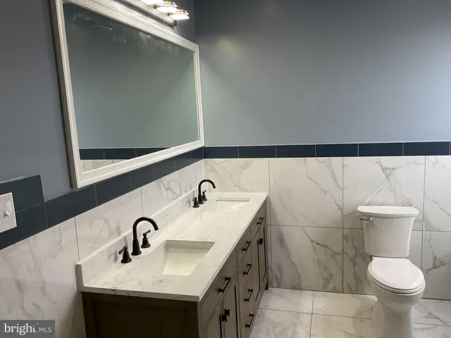 $299,900 | 1880 West Market Street, York, PA 17404