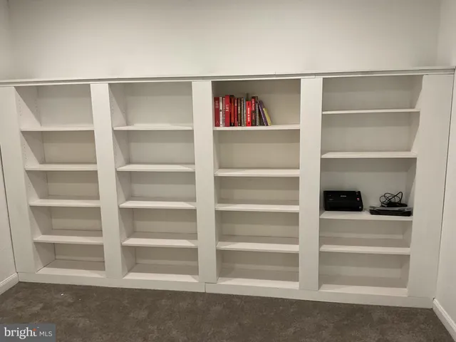 $299,900 | 1880 West Market Street, York, PA 17404