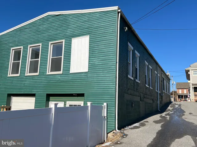 $299,900 | 1880 West Market Street, York, PA 17404