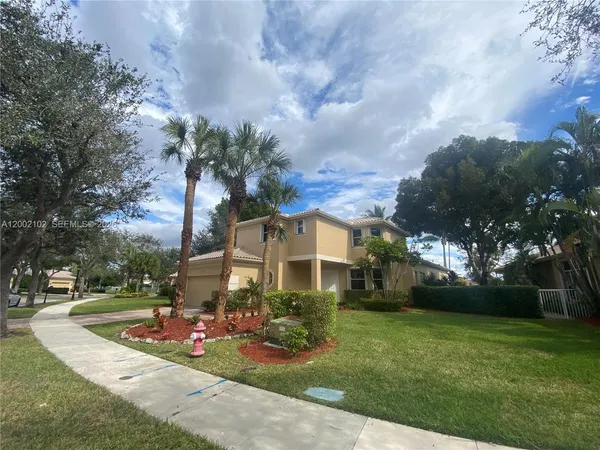 $7,995 | 2486 Bay Isle Drive, Weston, FL 33327