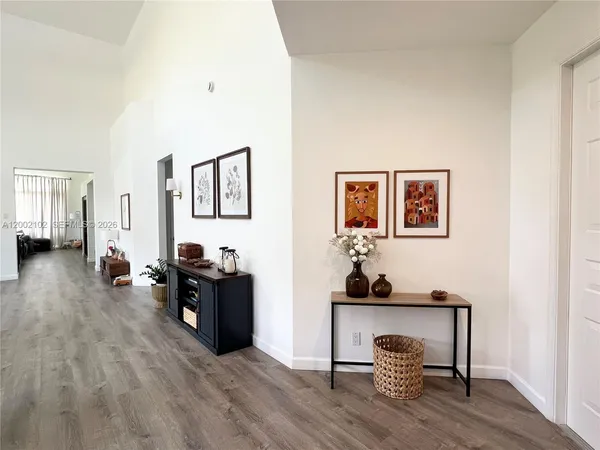 $7,995 | 2486 Bay Isle Drive, Weston, FL 33327