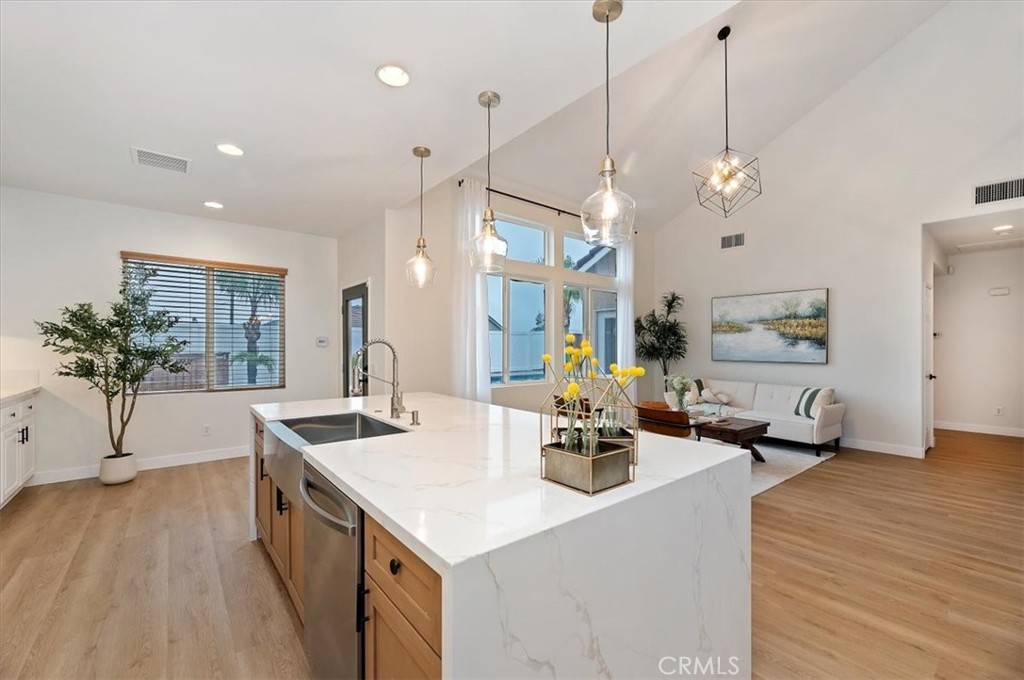 24961 Springbrook Way Menifee, CA 92584 - Photo 13 of 39