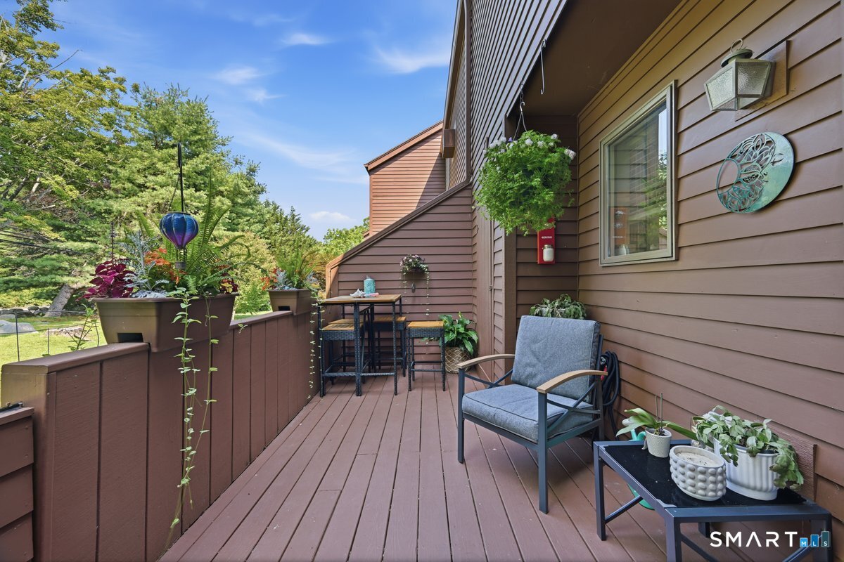 348 Boston Post Road, Unit C14 Waterford, CT 06385 - Photo 8 of 31