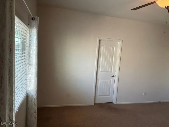 $1,965 | 9499 Alma Ridge Avenue, Las Vegas, NV 89178
