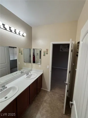 $1,965 | 9499 Alma Ridge Avenue, Las Vegas, NV 89178