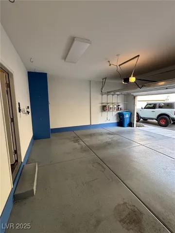 $1,965 | 9499 Alma Ridge Avenue, Las Vegas, NV 89178