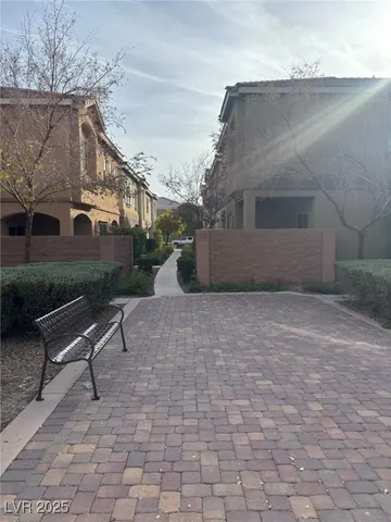 $1,965 | 9499 Alma Ridge Avenue, Las Vegas, NV 89178