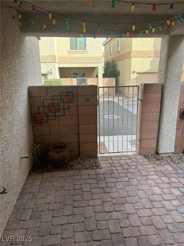 $1,965 | 9499 Alma Ridge Avenue, Las Vegas, NV 89178