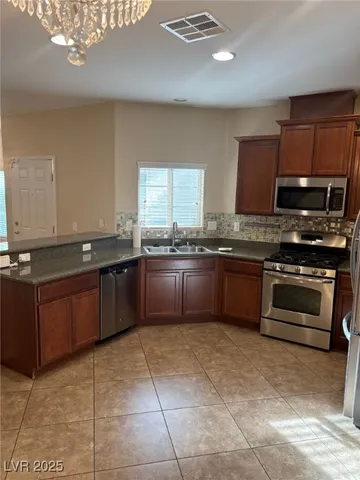 $1,965 | 9499 Alma Ridge Avenue, Las Vegas, NV 89178