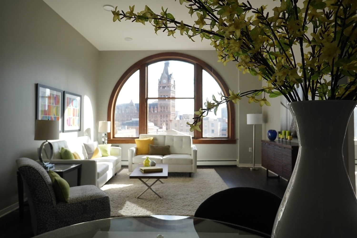 135 West Wells Street Milwaukee, WI 53203 - Photo 5 of 13 a living room with furniture and a large window