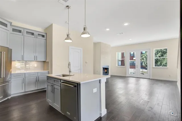 $2,495 | 1211 Beaconsfield Lane, Unit 603, Arlington, TX 76011