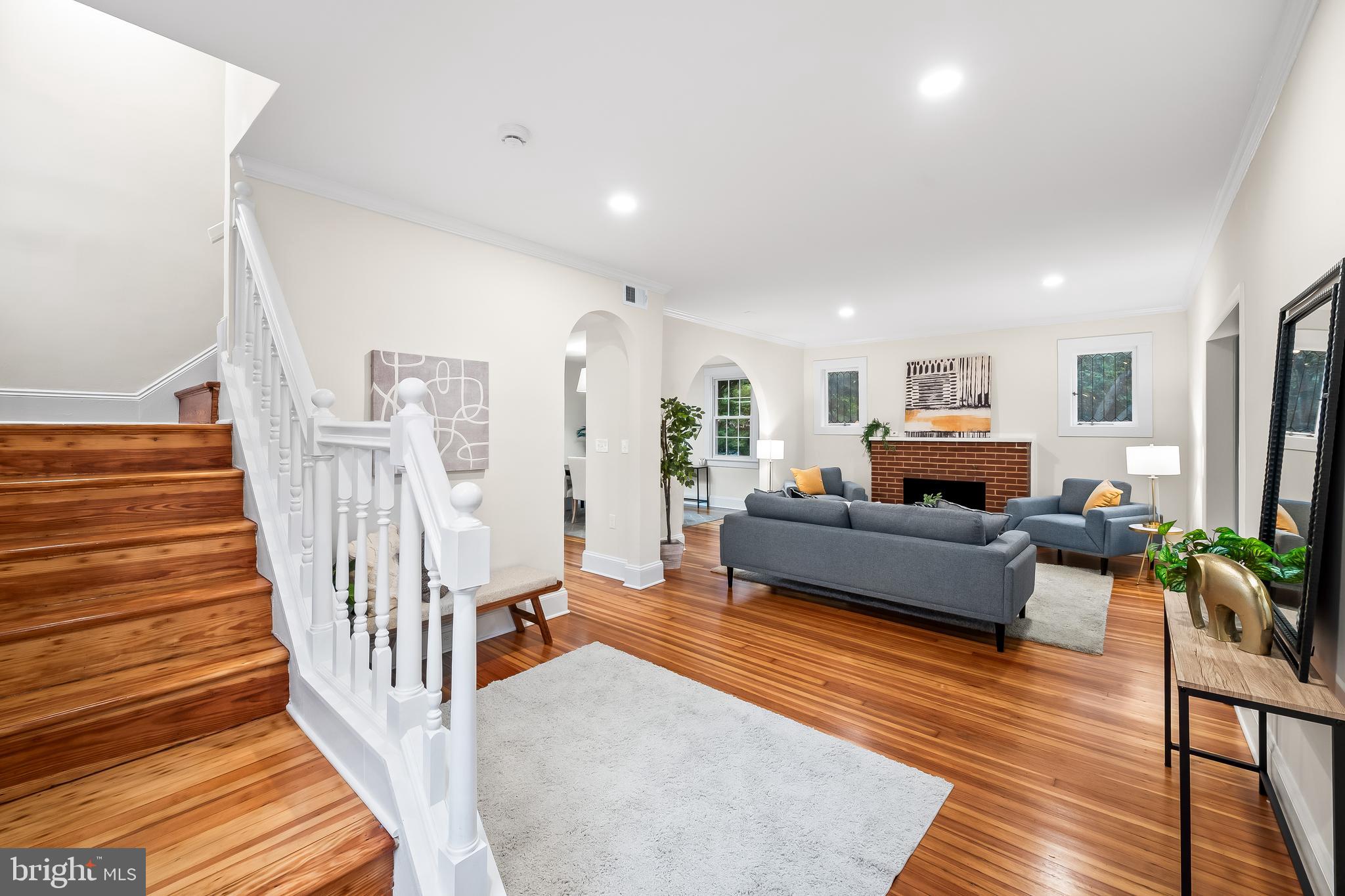 5724 Ridgedale Road Baltimore, MD 21209 - Photo 3 of 63