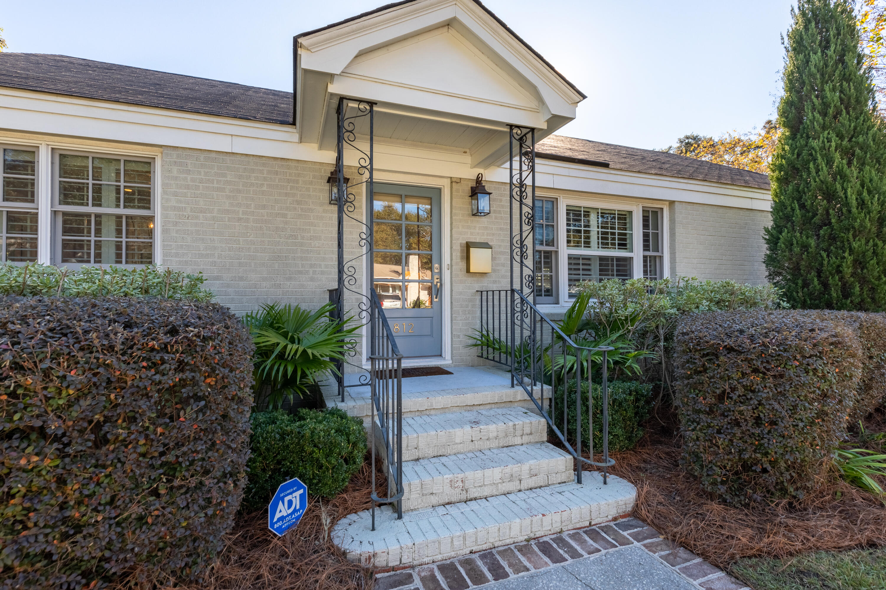 812 Sheldon Road Charleston, SC 29407 - Photo 3 of 34 812SheldonRd-KeenEyeMarketing-04