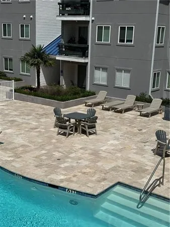 $2,000 | 420 Metairie-Hammond Highway, Unit 204, Metairie, LA 70005
