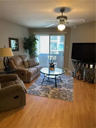 $2,000 | 420 Metairie-Hammond Highway, Unit 204, Metairie, LA 70005