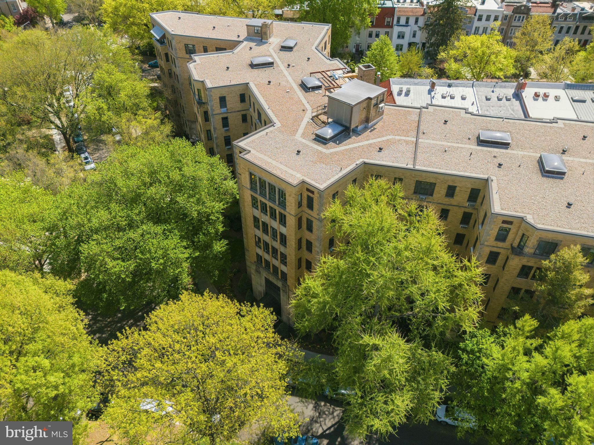 2032 Belmont Road Northwest, Unit 104 Washington, DC 20009 - Photo 19 of 22