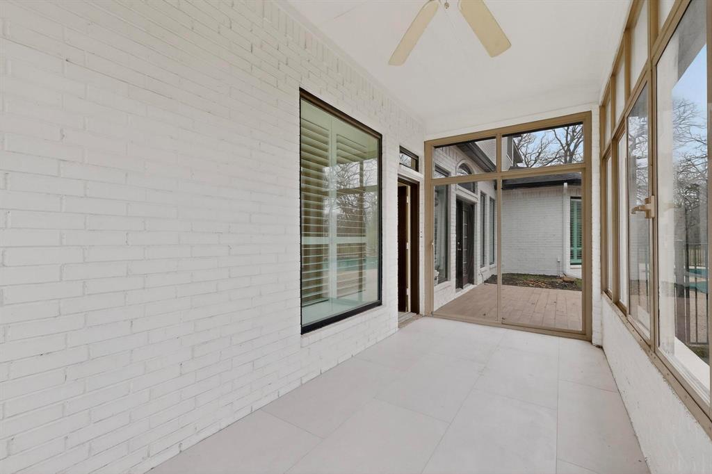531 East Hickory Ridge Circle Argyle, TX 76226 - Photo 30 of 37 a view of an empty room with a window