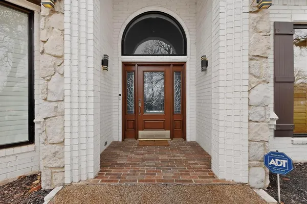 $1,695,000 | 531 East Hickory Ridge Circle, Argyle, TX 76226