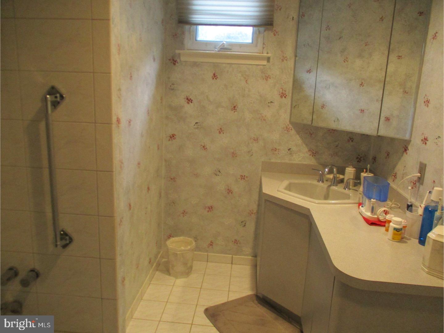 134 Tulip Road Holland, PA 18966 - Photo 21 of 25 Bathroom