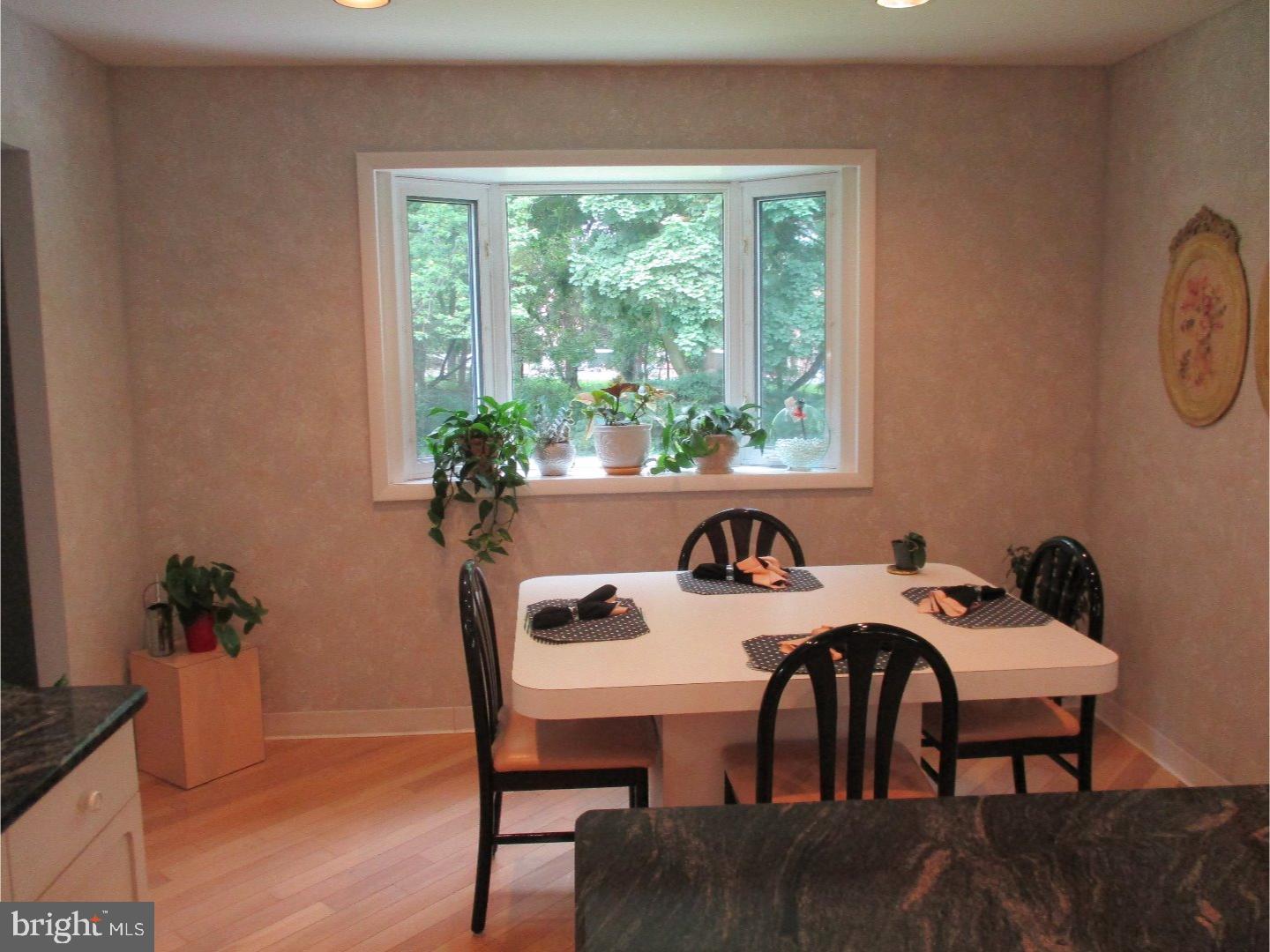 134 Tulip Road Holland, PA 18966 - Photo 8 of 25 Breakfast Room