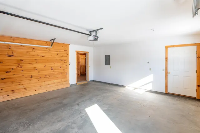 $6,000,000 | 181 Benton Road, Haverhill, NH 03774