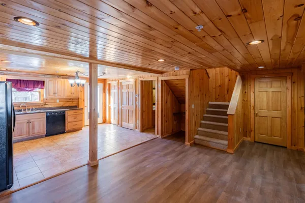 $6,000,000 | 181 Benton Road, Haverhill, NH 03774