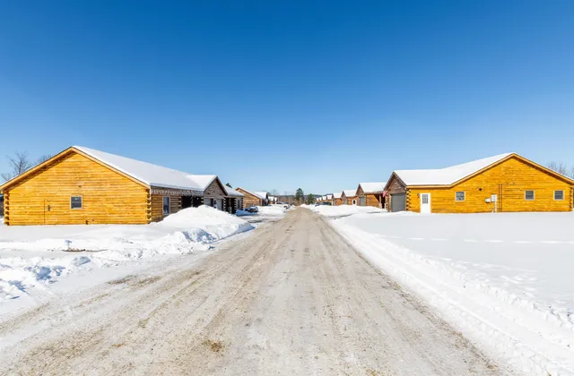 $6,000,000 | 181 Benton Road, Haverhill, NH 03774