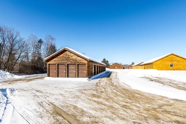 $6,000,000 | 181 Benton Road, Haverhill, NH 03774