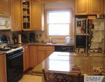 663 New Dover Road Edison, NJ 08820 - Photo 3 of 6